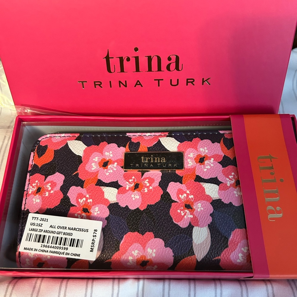 Trina Turk Purple, Pink and Coral Floral Accordion Zip Wallet - New with tags